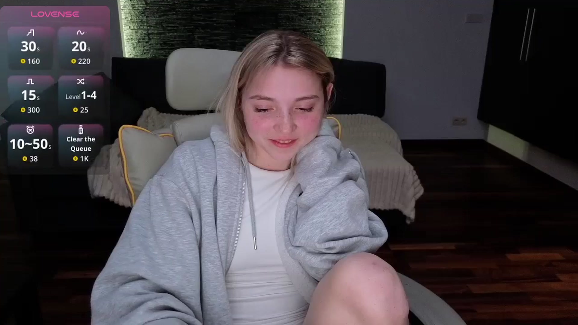 Gallery image thumbnail from Daisyy's myfreecams stream on, 04/10/2026, 18:31 image 7 of 20