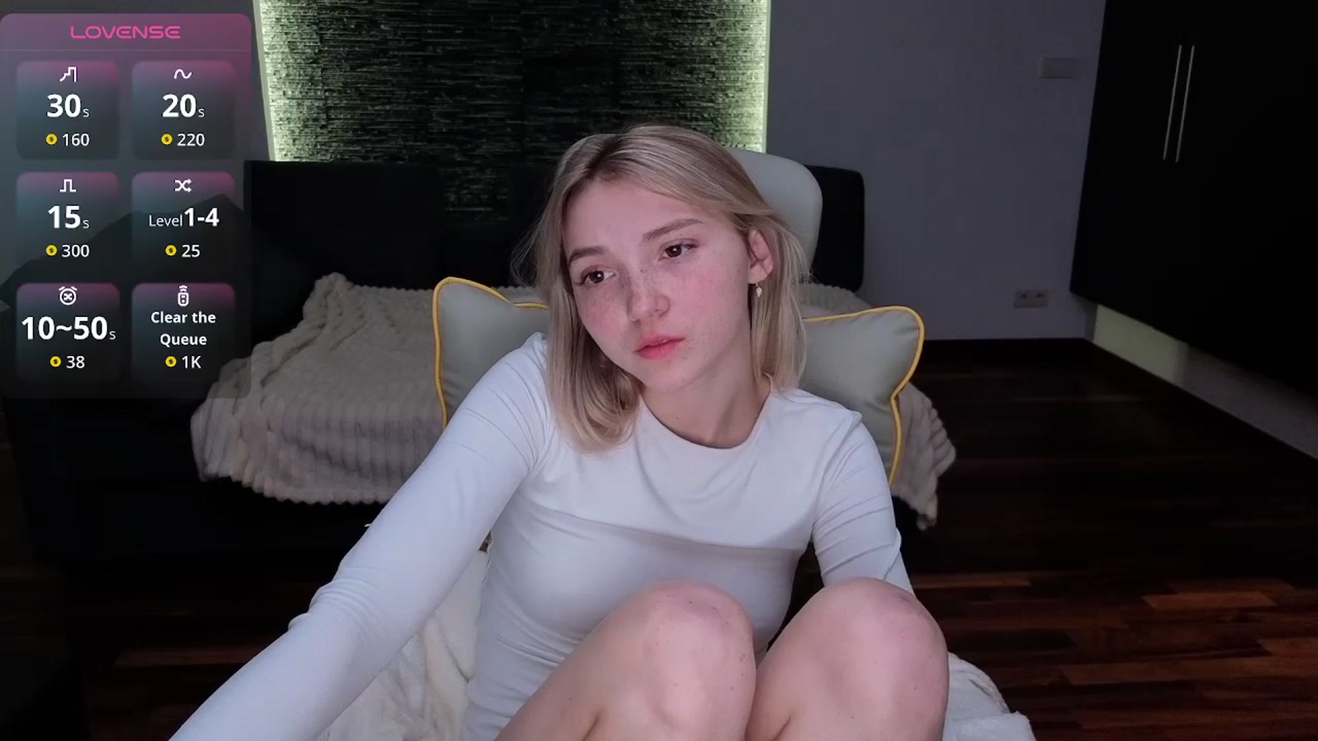 Gallery image thumbnail from Daisyy's myfreecams stream on, 04/10/2026, 21:59 image 2 of 20