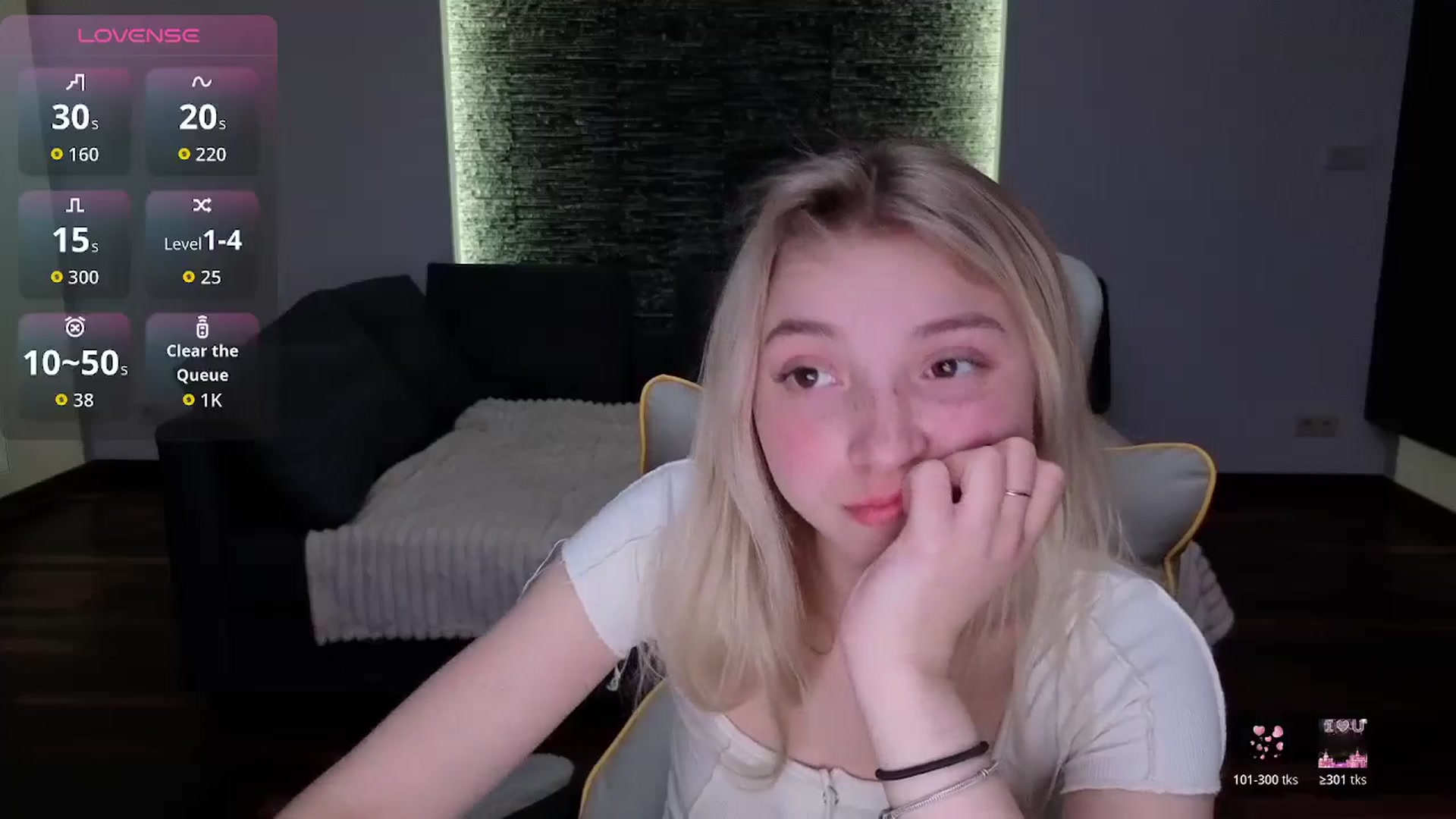 Gallery image thumbnail from Daisyy's myfreecams stream on, 04/13/2026, 19:58 image 20 of 20
