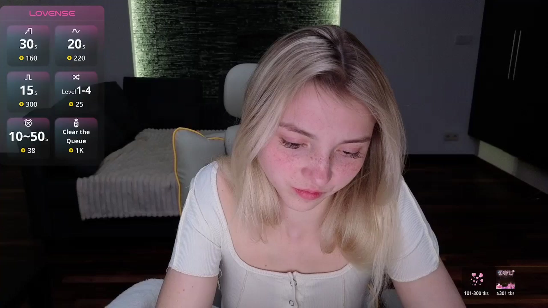 Gallery image thumbnail from Daisyy's myfreecams stream on, 04/13/2026, 19:58 image 8 of 20