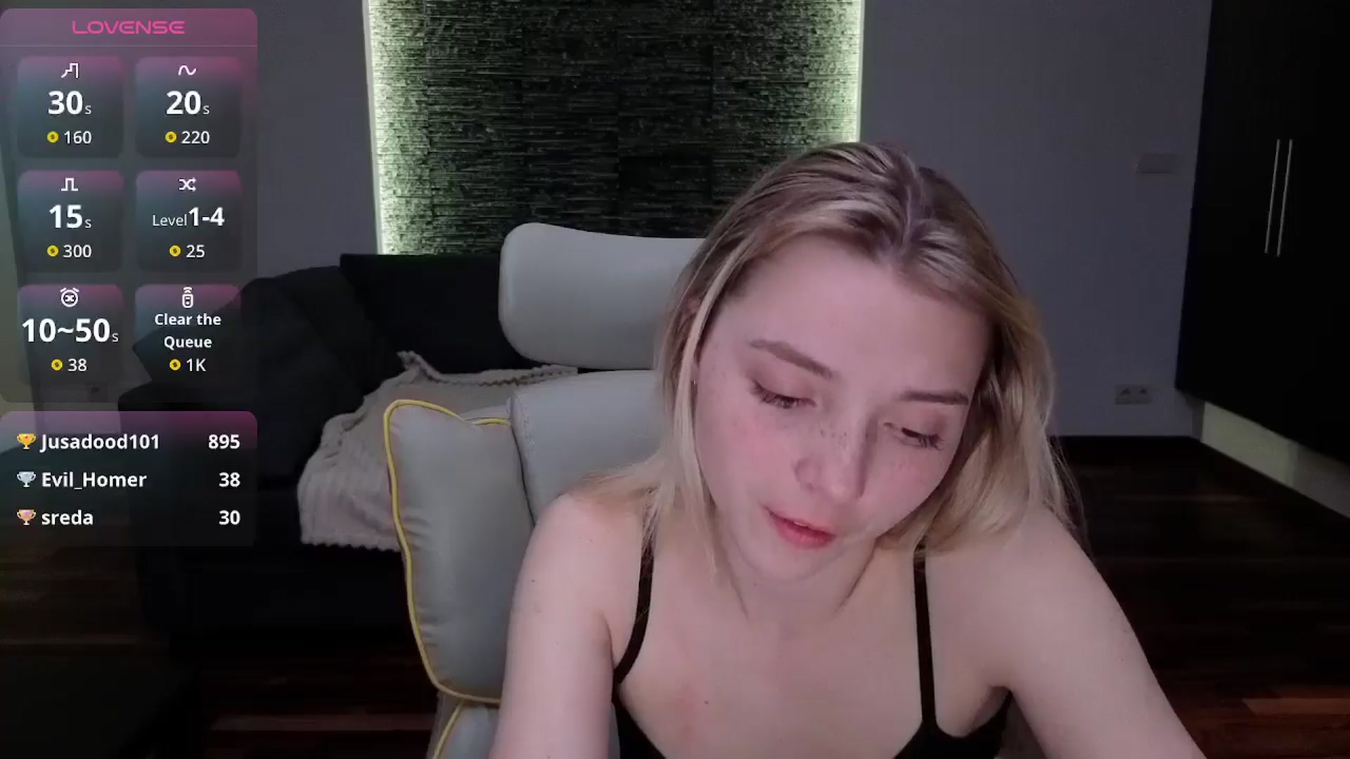 Gallery image thumbnail from Daisyy's myfreecams stream on, 04/14/2026, 17:49 image 9 of 20