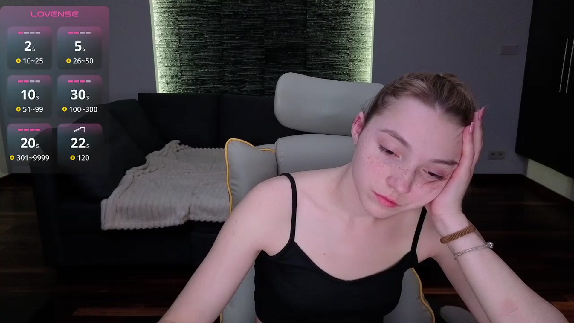 Gallery image thumbnail from Daisyy's myfreecams stream on, 04/14/2026, 21:51 image 20 of 20