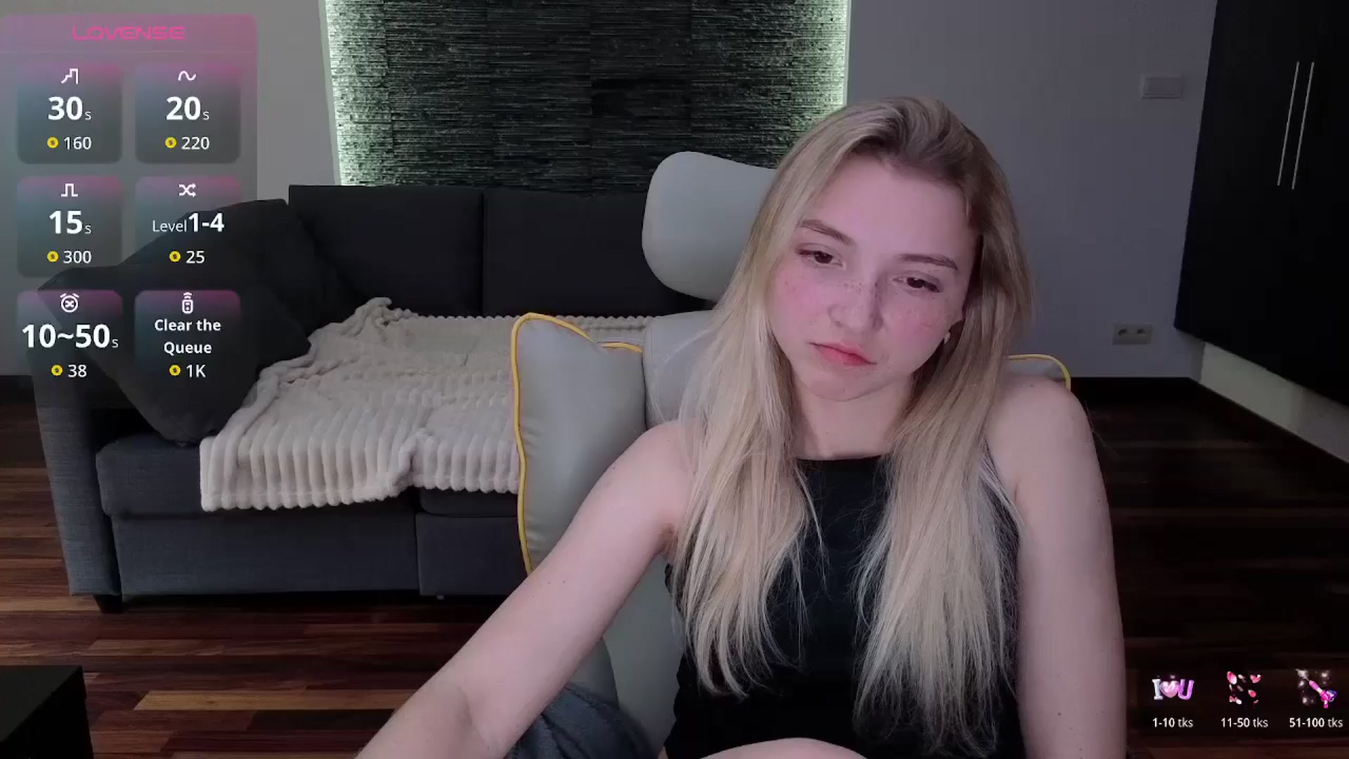 Gallery image thumbnail from Daisyy's myfreecams stream on, 04/15/2026, 14:27 image 15 of 20