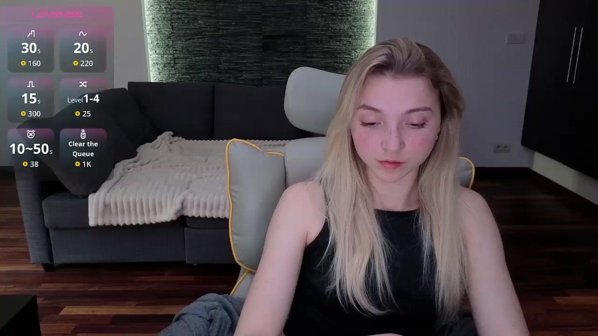 Gallery image thumbnail from Daisyy's myfreecams stream on, 04/15/2026, 14:27 image 14 of 20