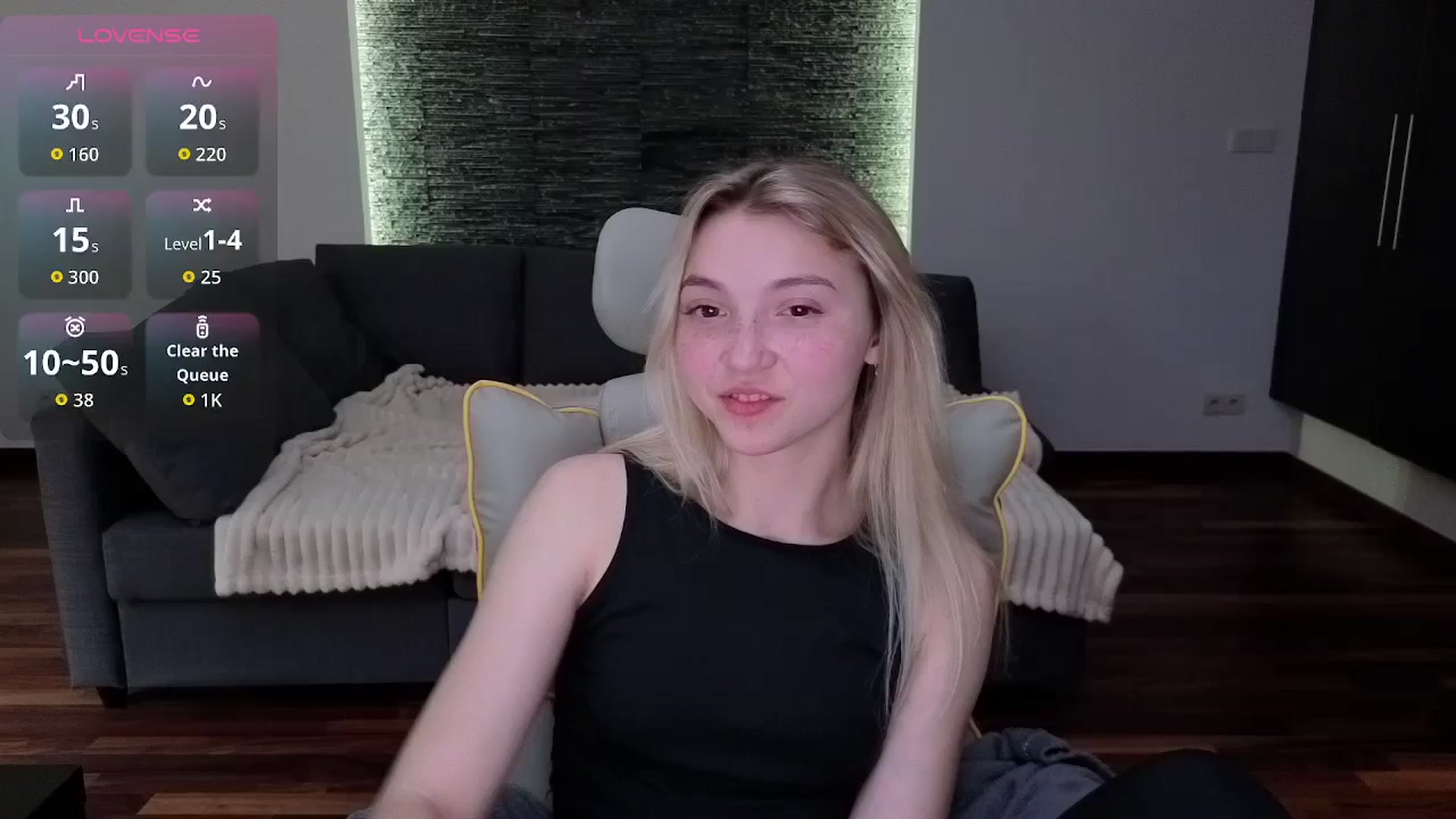Gallery image thumbnail from Daisyy's myfreecams stream on, 04/15/2026, 14:27 image 1 of 20