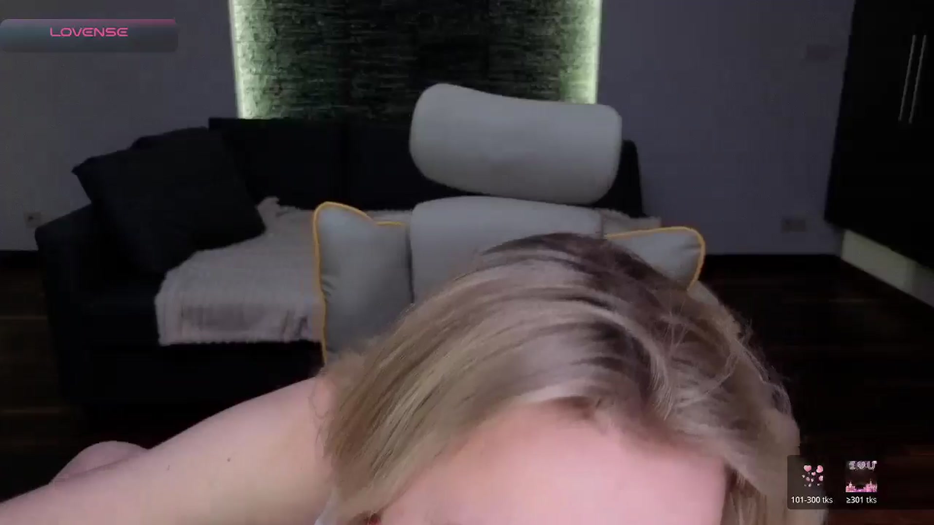 Gallery image thumbnail from Daisyy's myfreecams stream on, 04/16/2026, 22:06 image 19 of 20