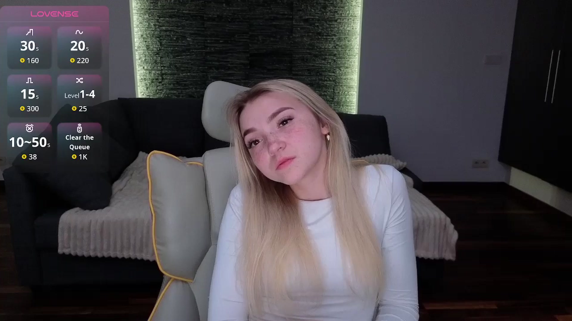 Gallery image thumbnail from Daisyy's myfreecams stream on, 04/20/2026, 14:18 image 20 of 20