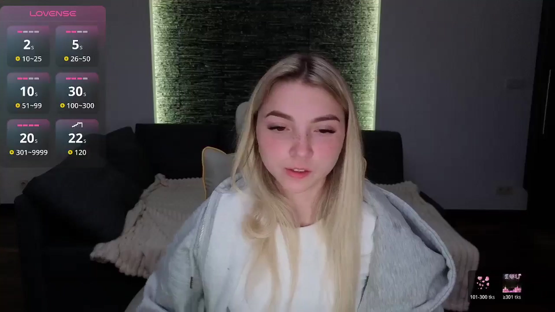 Gallery image thumbnail from Daisyy's myfreecams stream on, 04/20/2026, 20:32 image 19 of 20