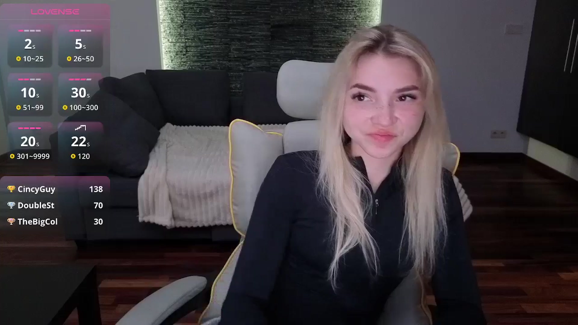 Gallery image thumbnail from Daisyy's myfreecams stream on, 04/21/2026, 19:54 image 2 of 20