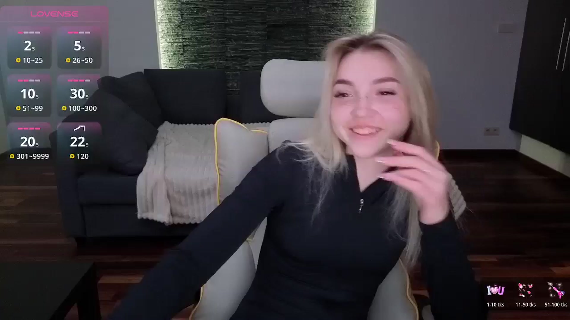 Gallery image thumbnail from Daisyy's myfreecams stream on, 04/21/2026, 19:54 image 4 of 20