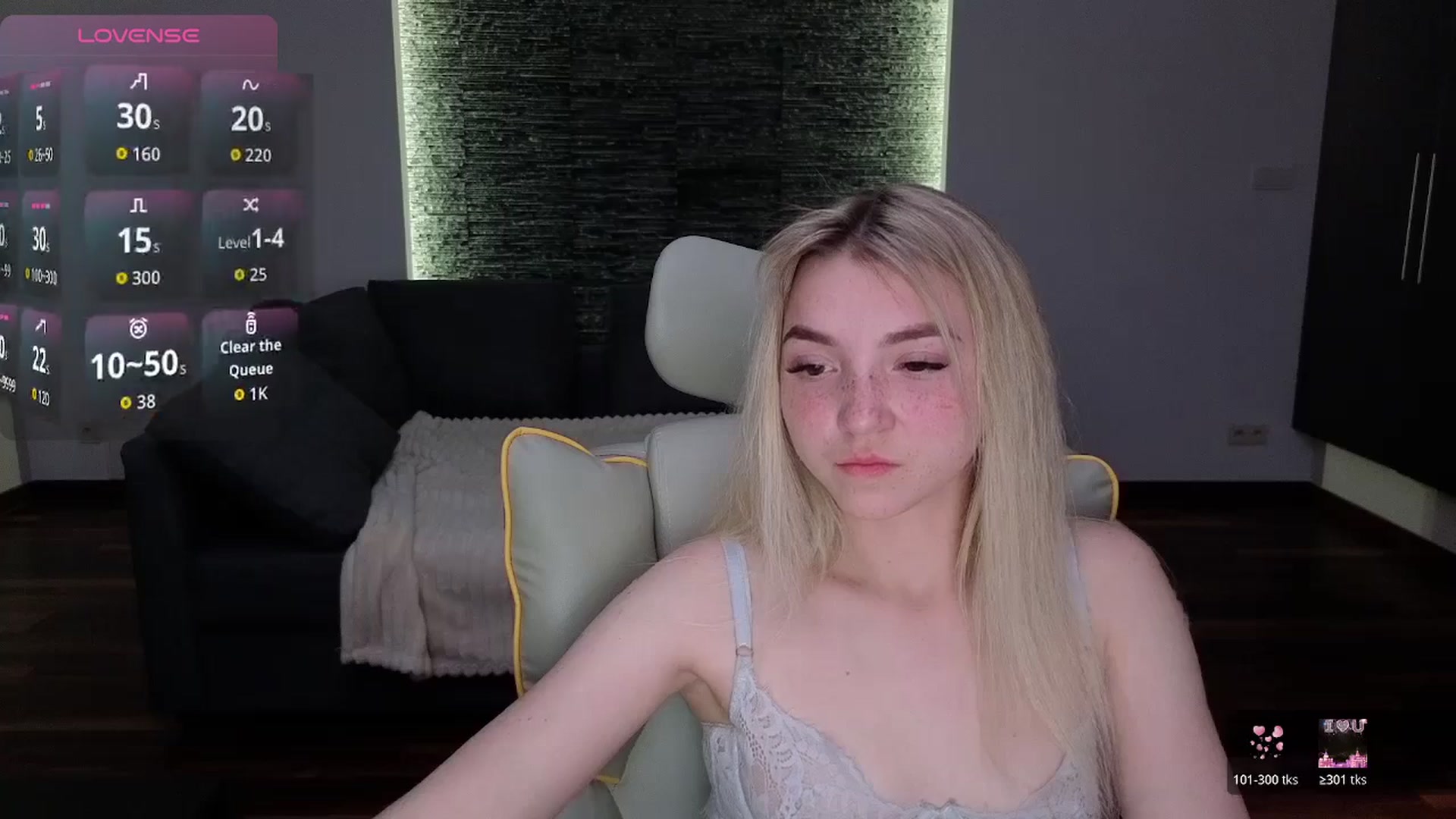 Gallery image thumbnail from Daisyy's myfreecams stream on, 04/21/2026, 21:01 image 8 of 20
