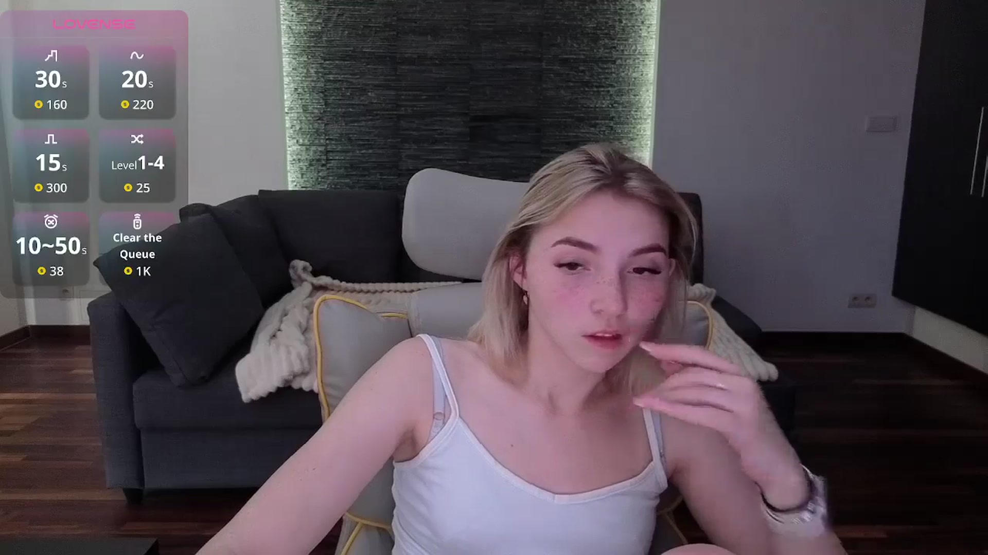 Gallery image thumbnail from Daisyy's myfreecams stream on, 04/22/2026, 17:21 image 4 of 20