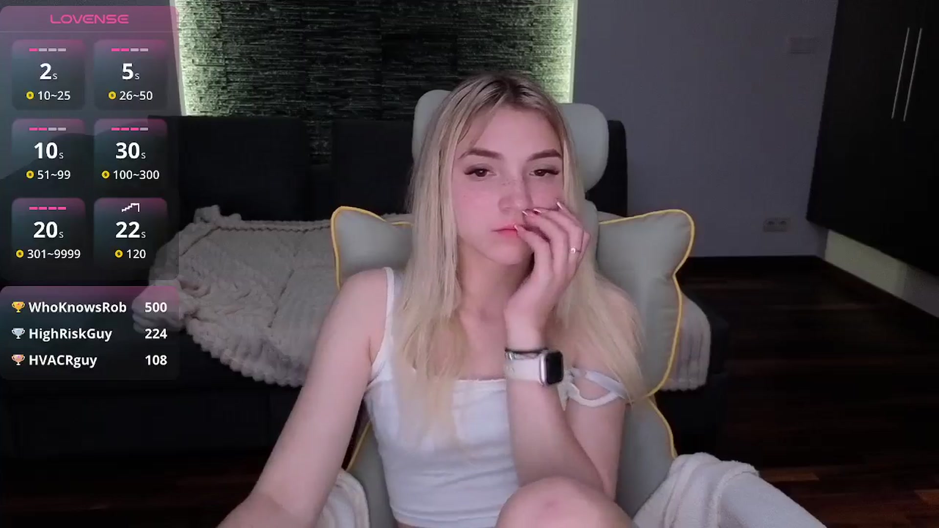 Gallery image thumbnail from Daisyy's myfreecams stream on, 04/22/2026, 19:11 image 14 of 20