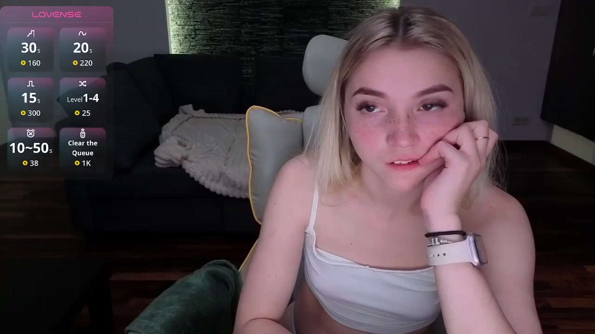 Gallery image thumbnail from Daisyy's myfreecams stream on, 04/22/2026, 21:12 image 15 of 20