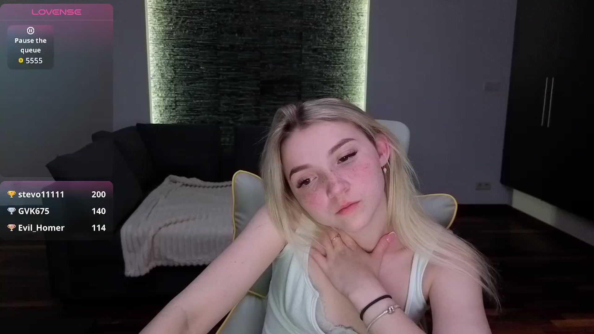 Gallery image thumbnail from Daisyy's myfreecams stream on, 04/23/2026, 21:30 image 1 of 20