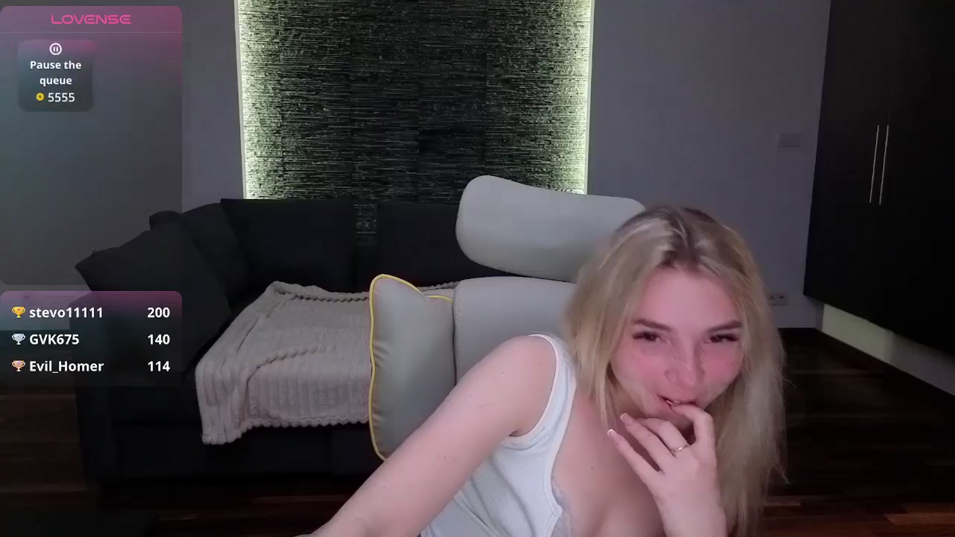 Gallery image thumbnail from Daisyy's myfreecams stream on, 04/23/2026, 21:30 image 6 of 20