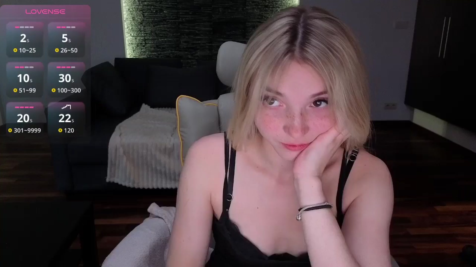 Gallery image thumbnail from Daisyy's myfreecams stream on, 04/26/2026, 17:54 image 1 of 20