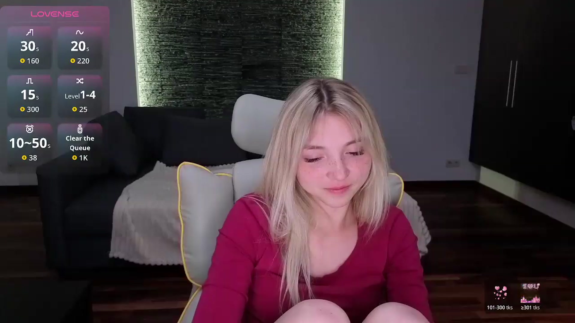 Gallery image thumbnail from Daisyy's myfreecams stream on, 04/26/2026, 20:12 image 12 of 20