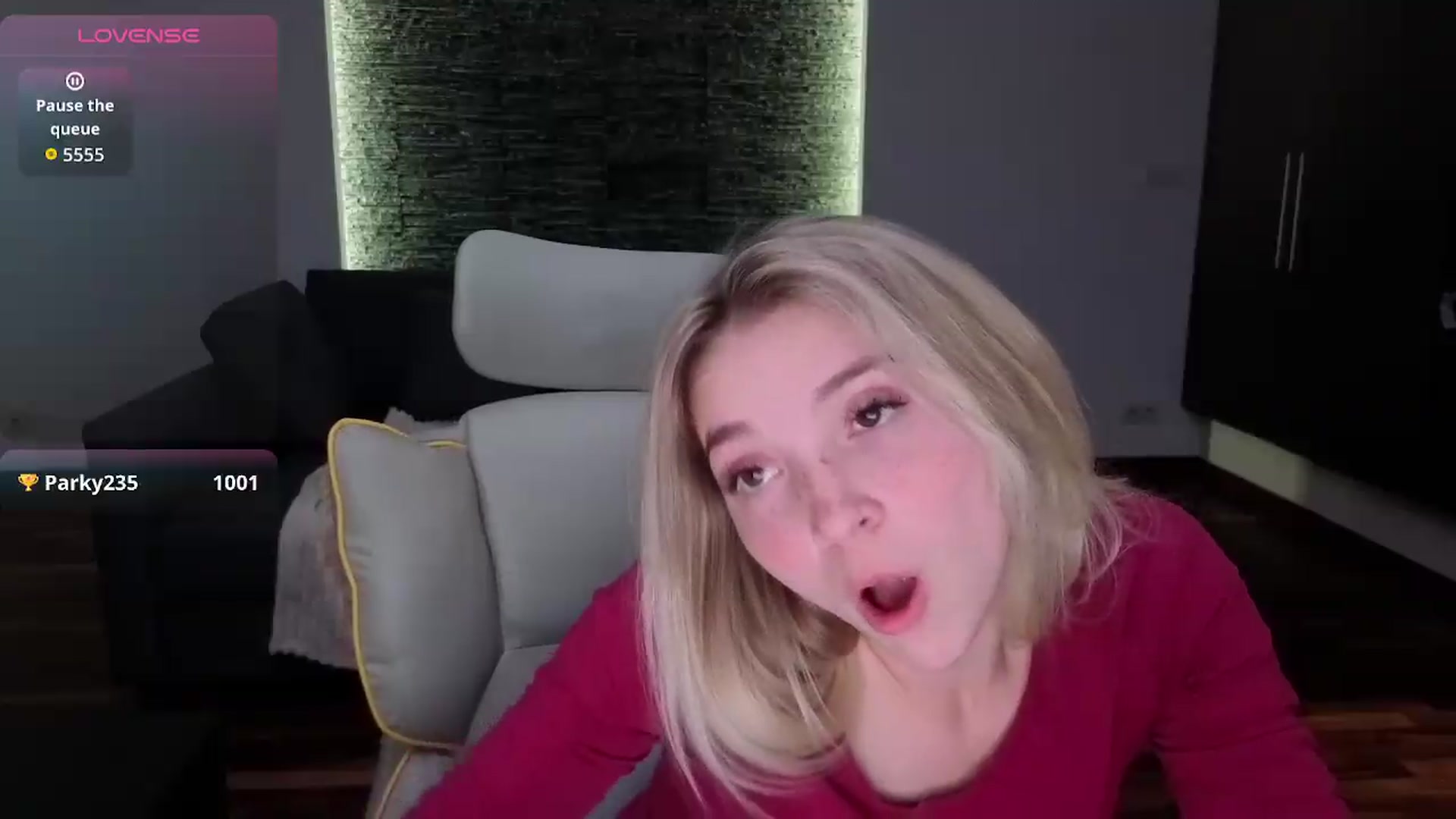 Gallery image thumbnail from Daisyy's myfreecams stream on, 04/26/2026, 20:12 image 18 of 20
