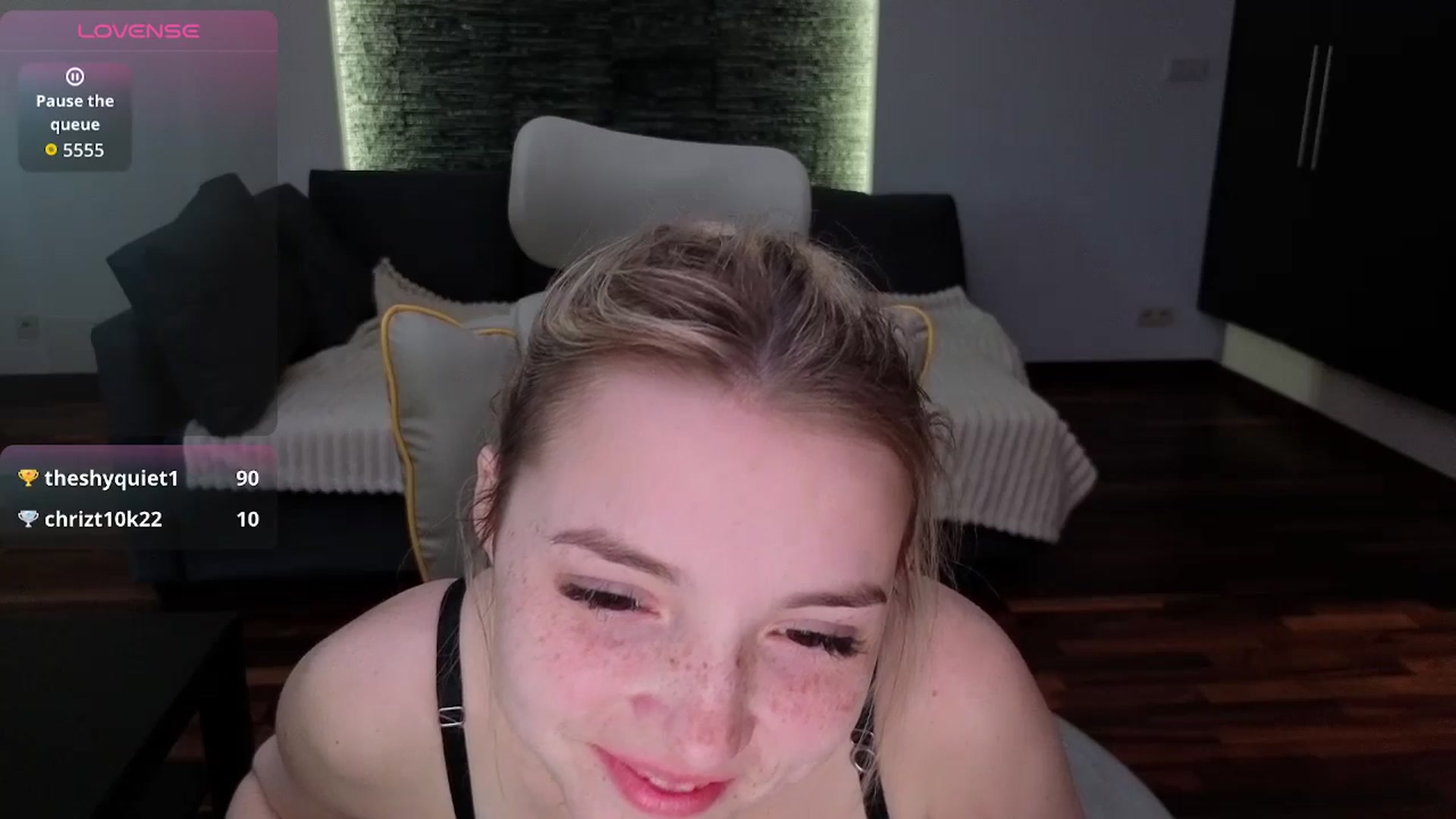 Gallery image thumbnail from Daisyy's myfreecams stream on, 04/27/2026, 16:50 image 19 of 20