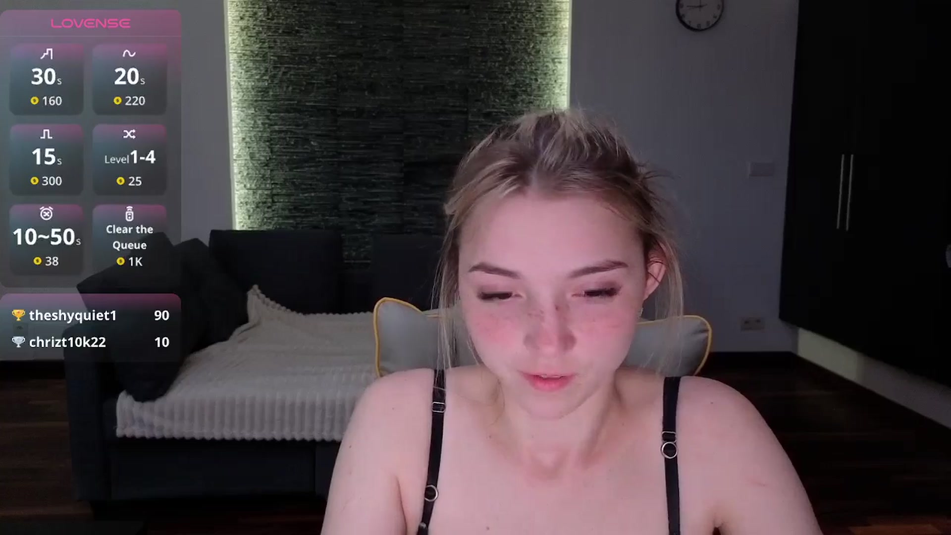Gallery image thumbnail from Daisyy's myfreecams stream on, 04/27/2026, 16:50 image 18 of 20