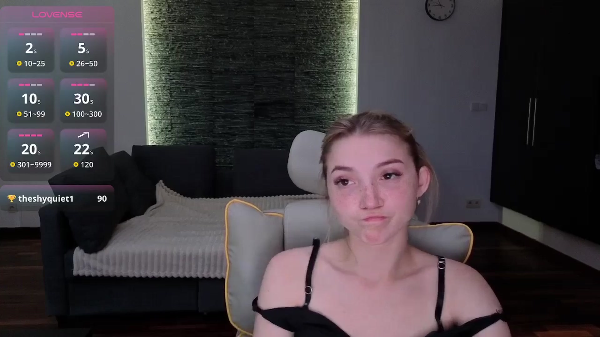 Gallery image thumbnail from Daisyy's myfreecams stream on, 04/27/2026, 16:50 image 15 of 20
