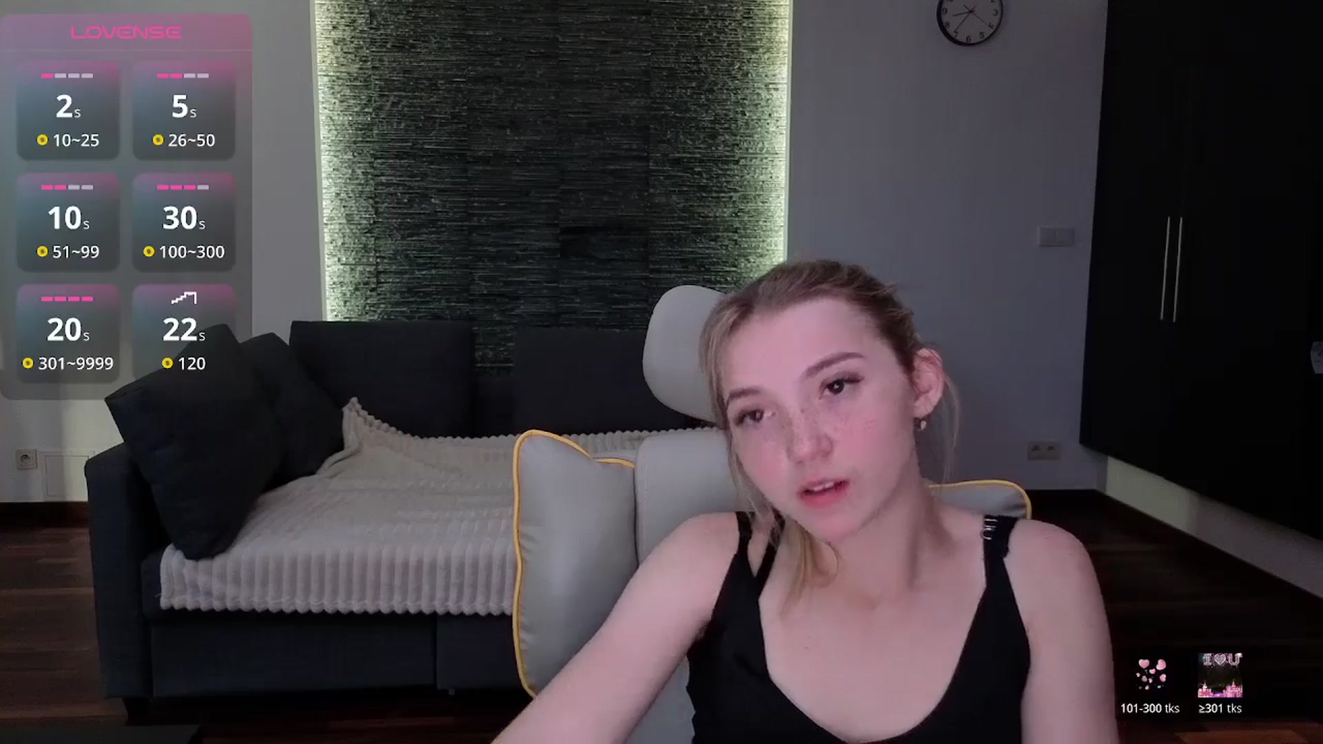 Gallery image thumbnail from Daisyy's myfreecams stream on, 04/27/2026, 16:50 image 4 of 20