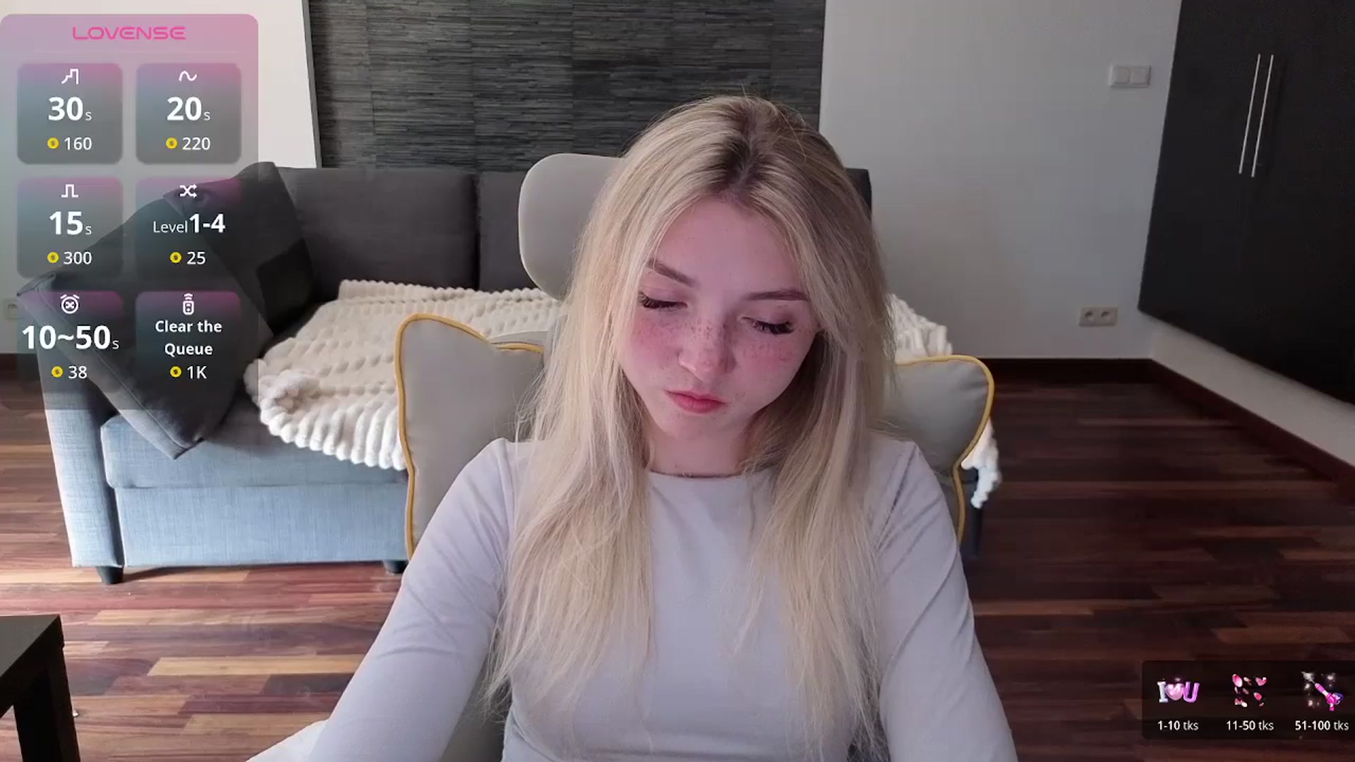 Gallery image thumbnail from Daisyy's myfreecams stream on, 04/30/2026, 09:39 image 2 of 20