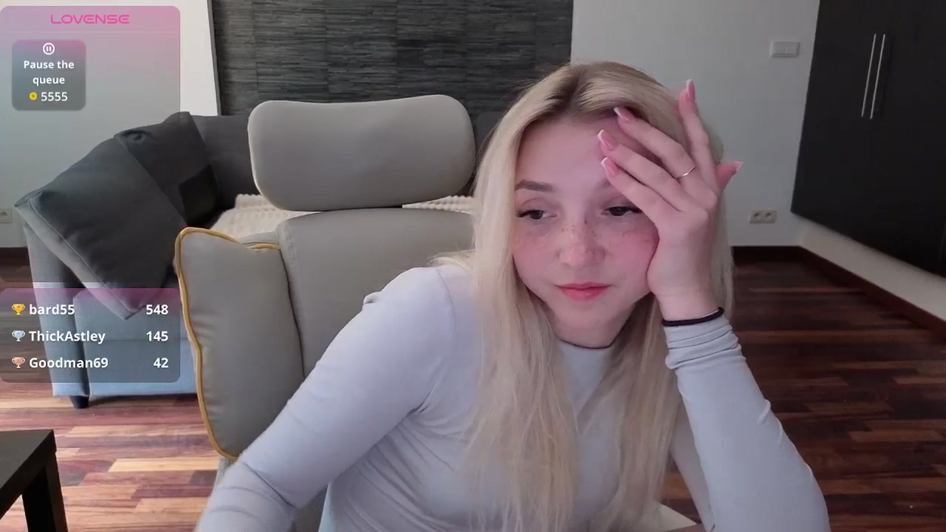 Gallery image thumbnail from Daisyy's myfreecams stream on, 04/30/2026, 09:55 image 13 of 20