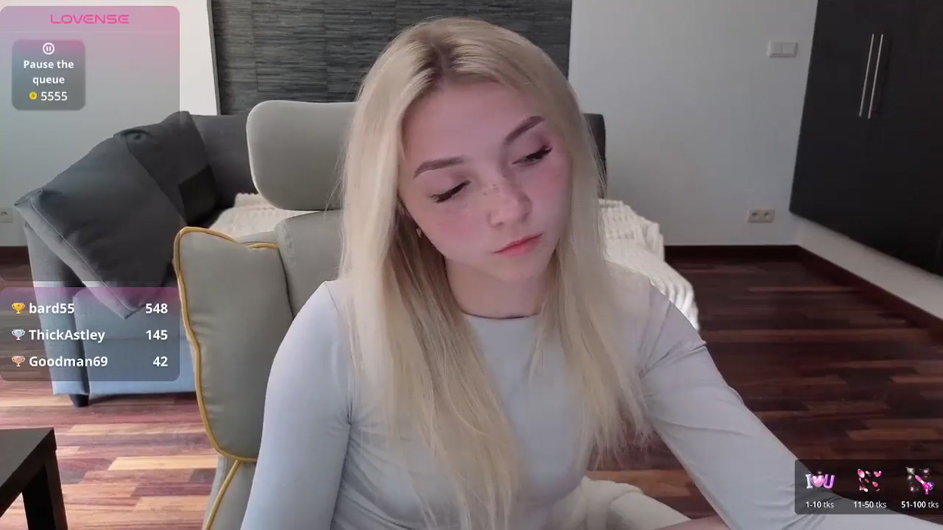 Gallery image thumbnail from Daisyy's myfreecams stream on, 04/30/2026, 09:55 image 15 of 20