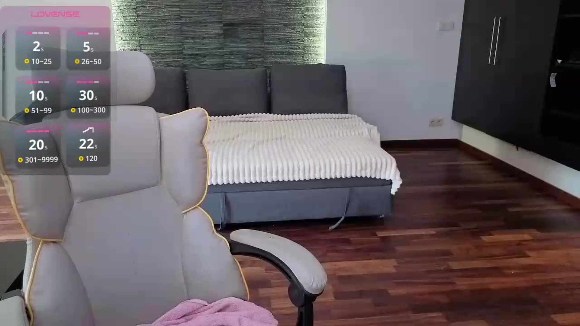 Gallery image thumbnail from Daisyy's myfreecams stream on, 04/30/2026, 16:34 image 16 of 20