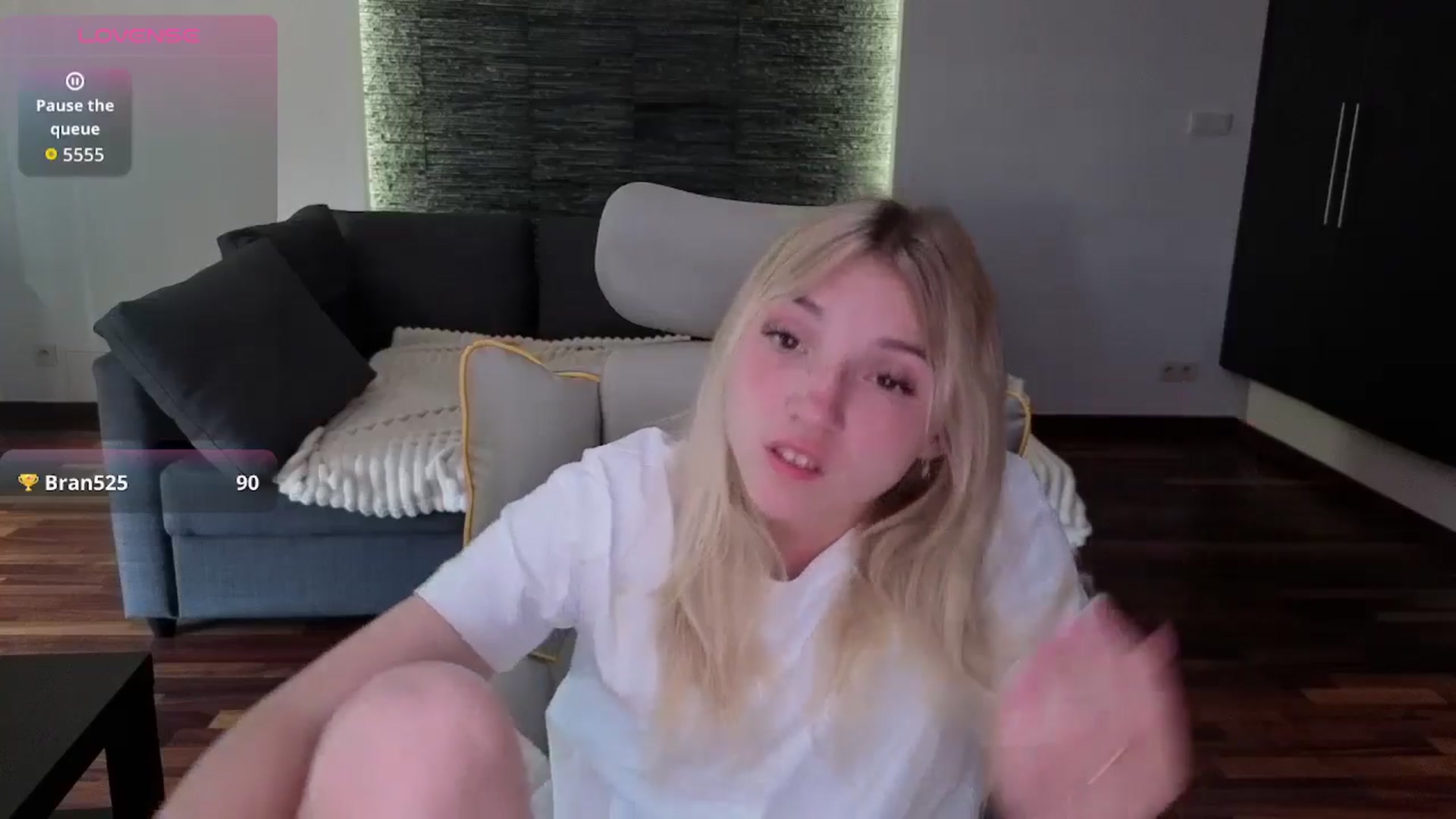 Gallery image thumbnail from Daisyy's myfreecams stream on, 05/03/2026, 15:42 image 6 of 20