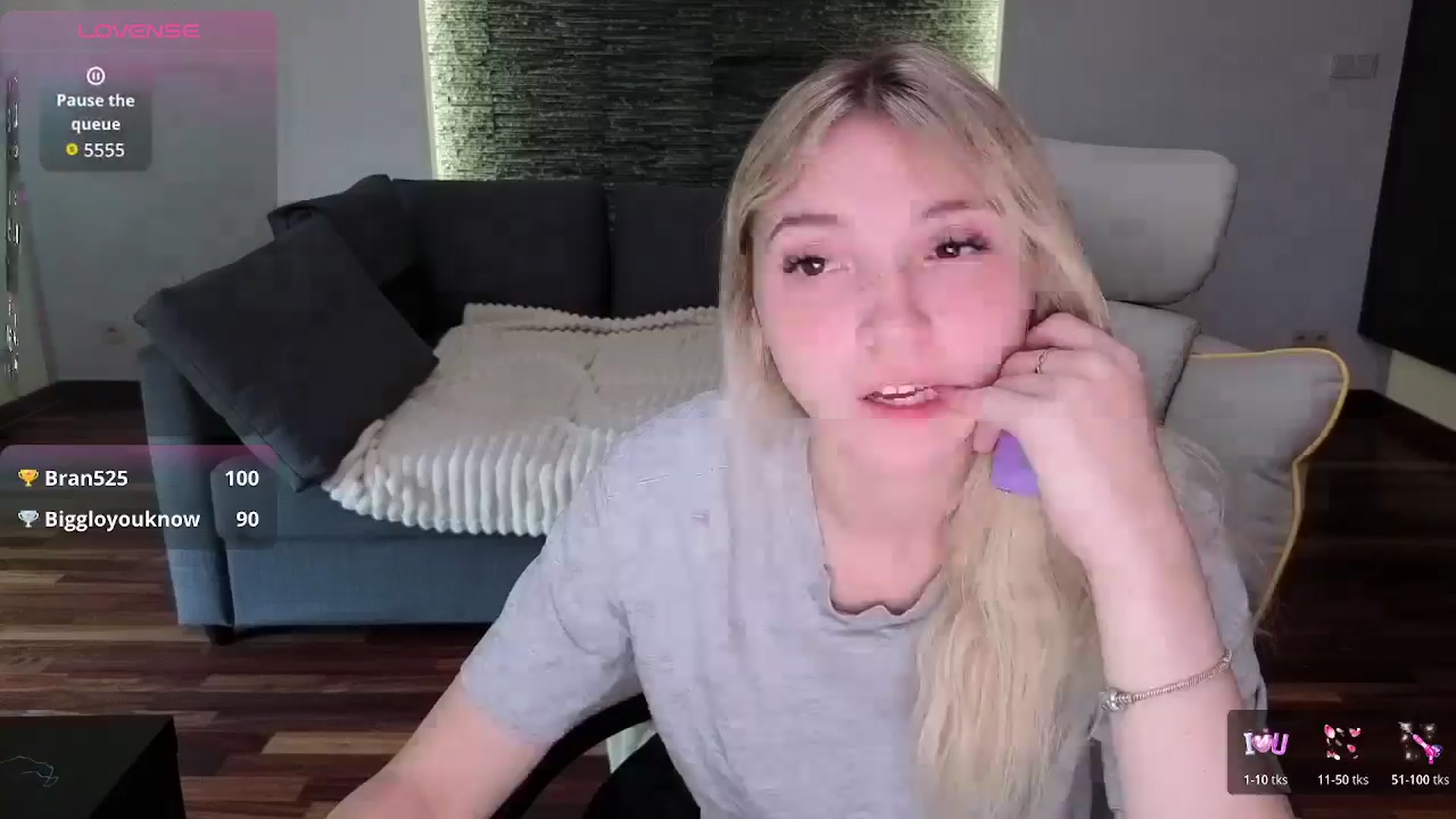 Gallery image thumbnail from Daisyy's myfreecams stream on, 05/03/2026, 16:52 image 6 of 20