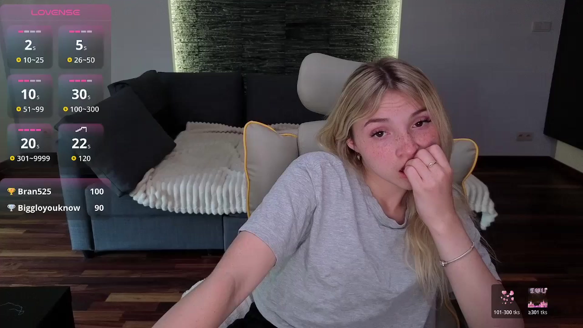 Gallery image thumbnail from Daisyy's myfreecams stream on, 05/03/2026, 16:52 image 15 of 20