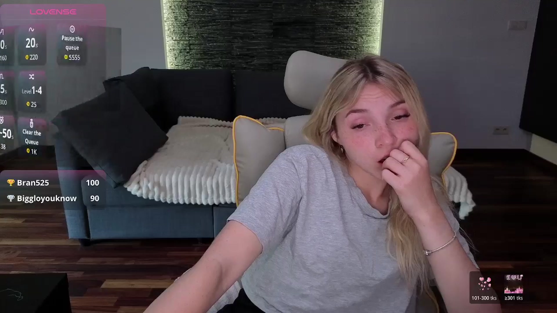 Gallery image thumbnail from Daisyy's myfreecams stream on, 05/03/2026, 16:52 image 16 of 20