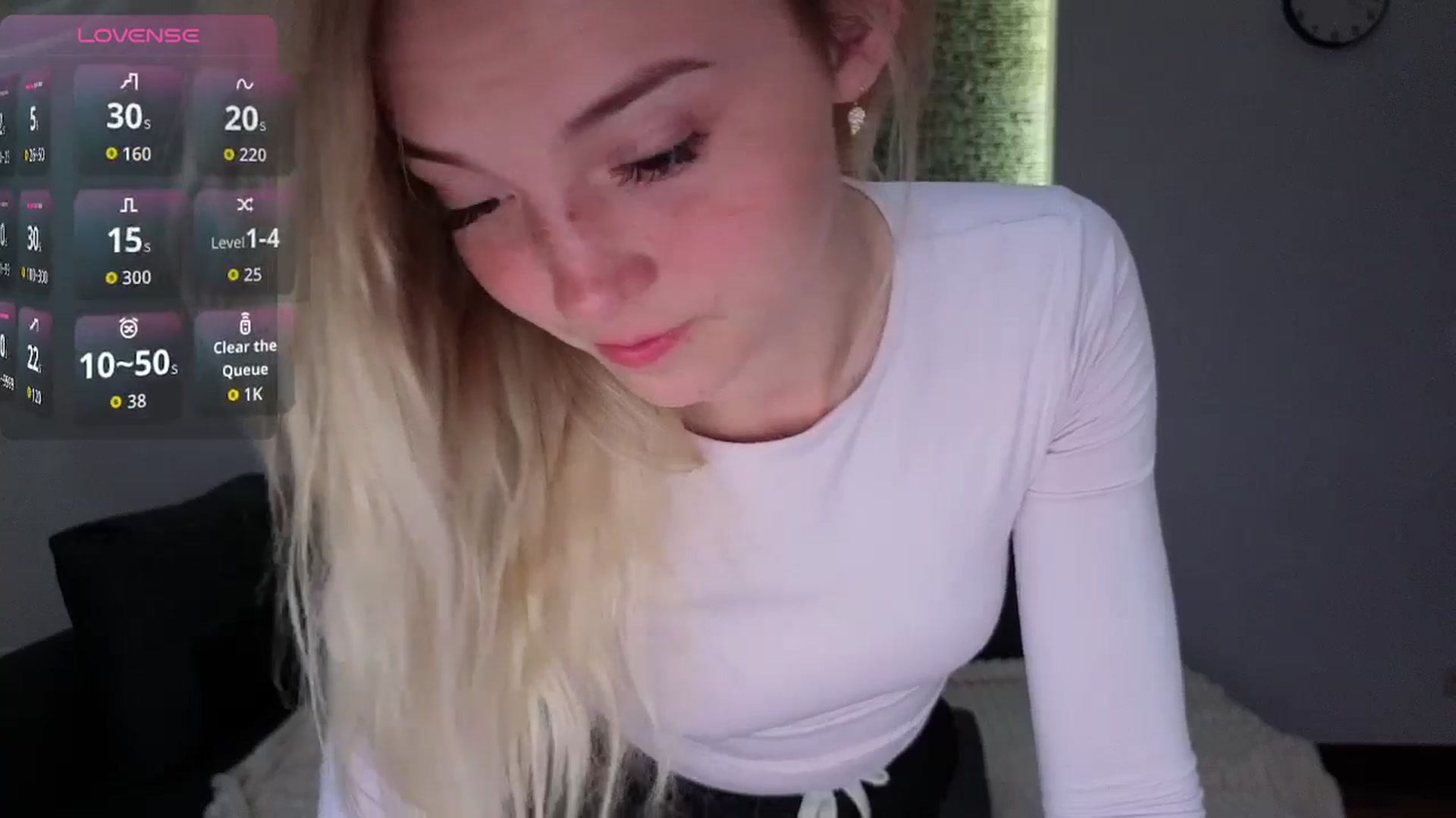 Gallery image thumbnail from Daisyy's myfreecams stream on, 05/03/2026, 22:09 image 15 of 20