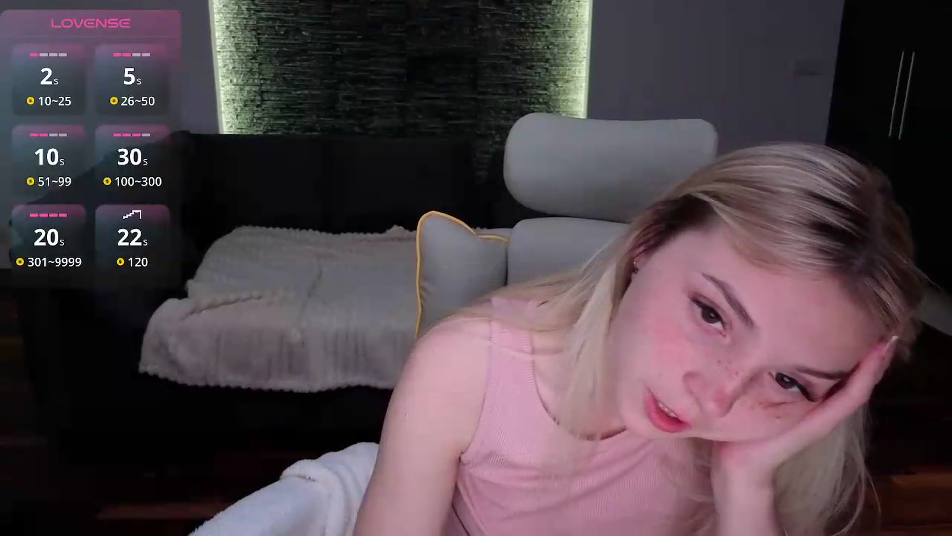 Gallery image thumbnail from Daisyy's myfreecams stream on, 05/04/2026, 20:33 image 6 of 20