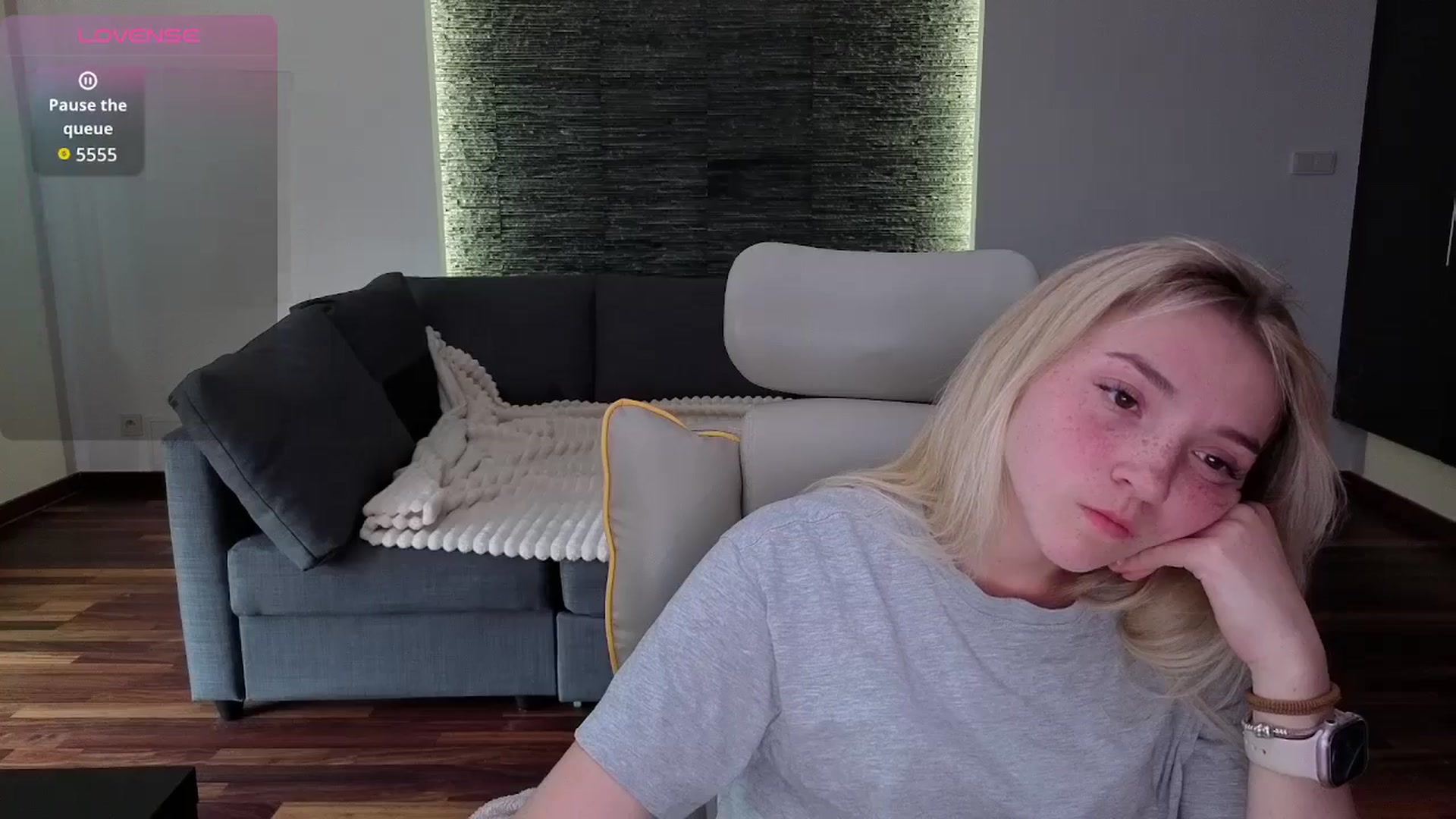 Gallery image thumbnail from Daisyy's myfreecams stream on, 05/05/2026, 15:47 image 19 of 20