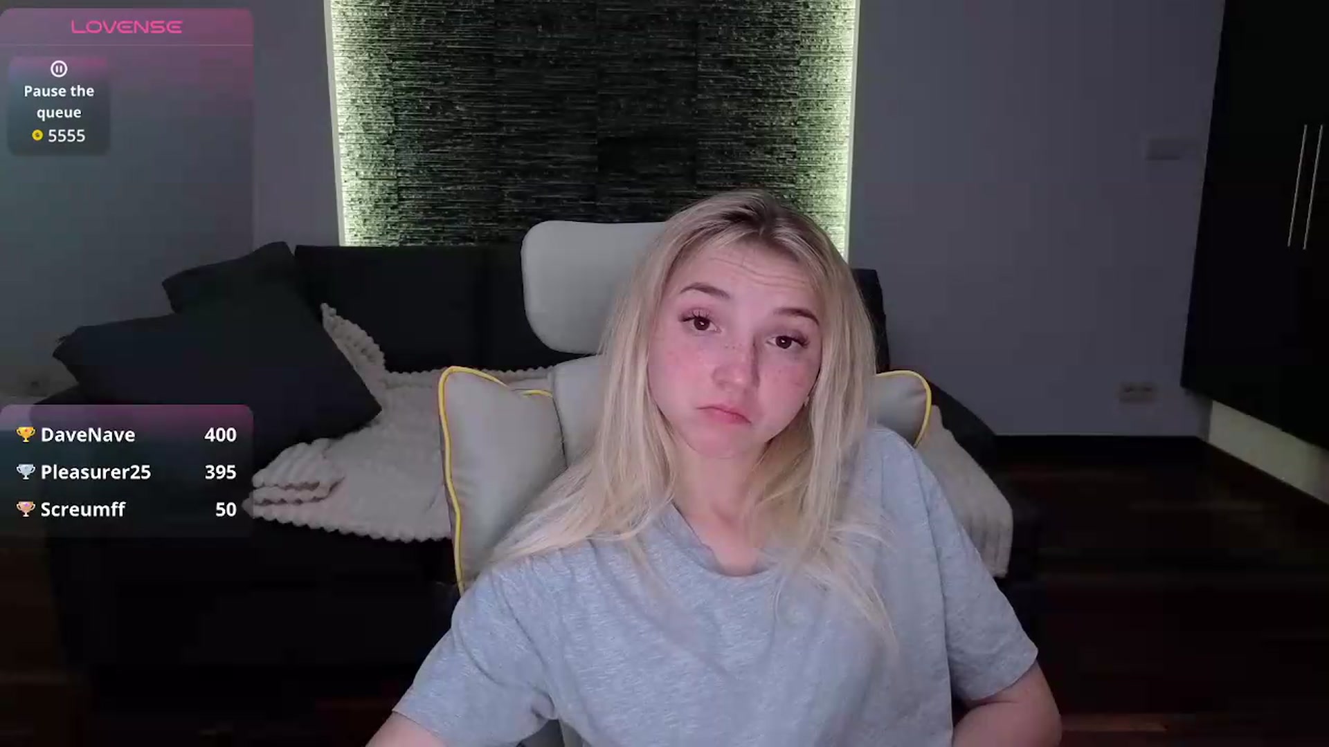 Gallery image thumbnail from Daisyy's myfreecams stream on, 05/05/2026, 20:34 image 13 of 20