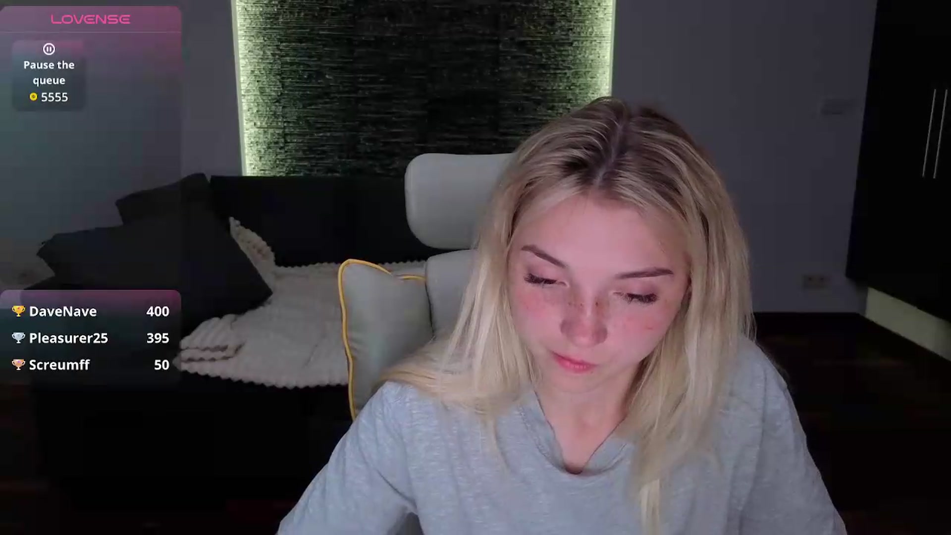 Gallery image thumbnail from Daisyy's myfreecams stream on, 05/05/2026, 20:34 image 12 of 20