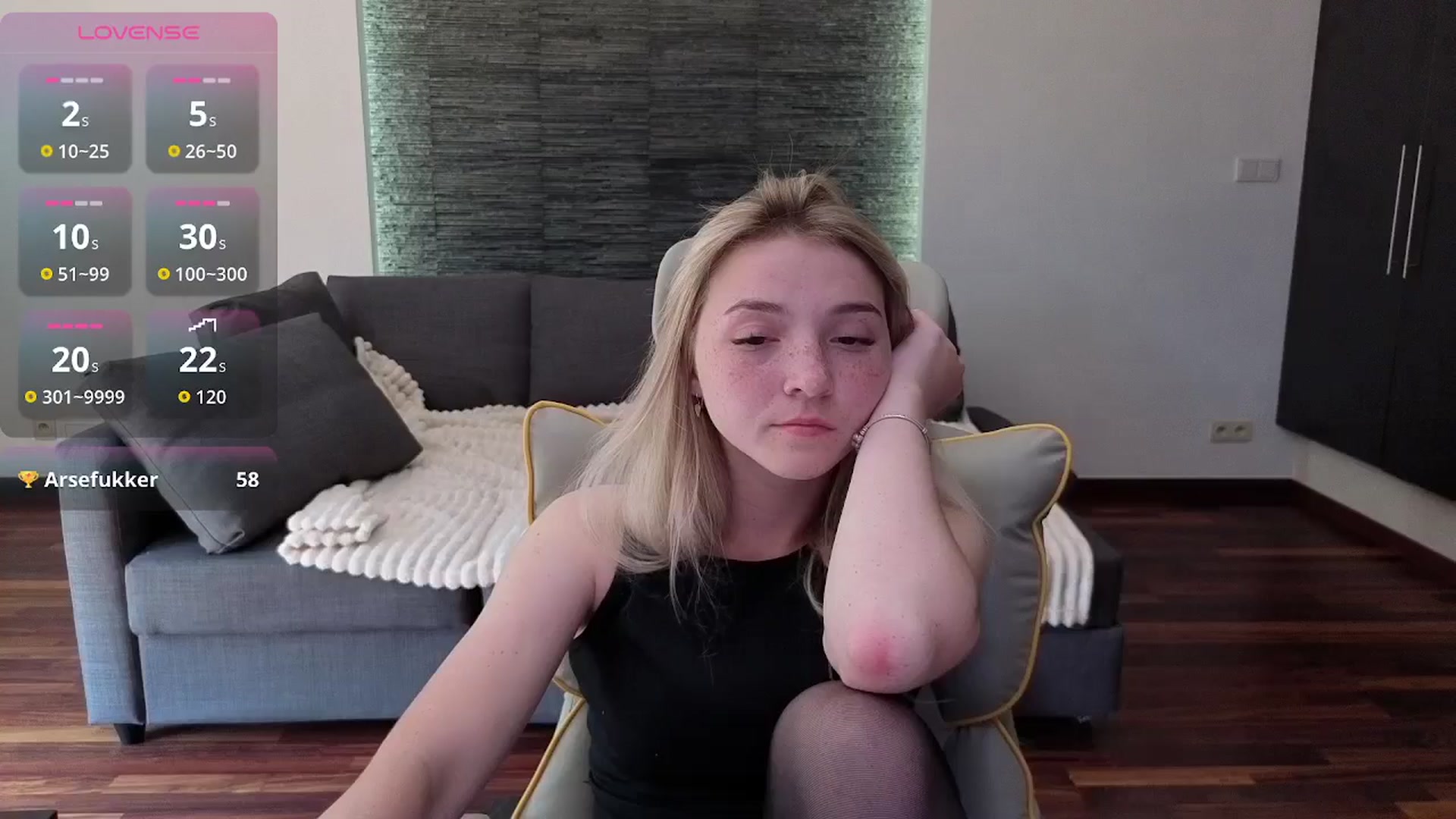 Gallery image thumbnail from Daisyy's myfreecams stream on, 05/06/2026, 11:10 image 17 of 20