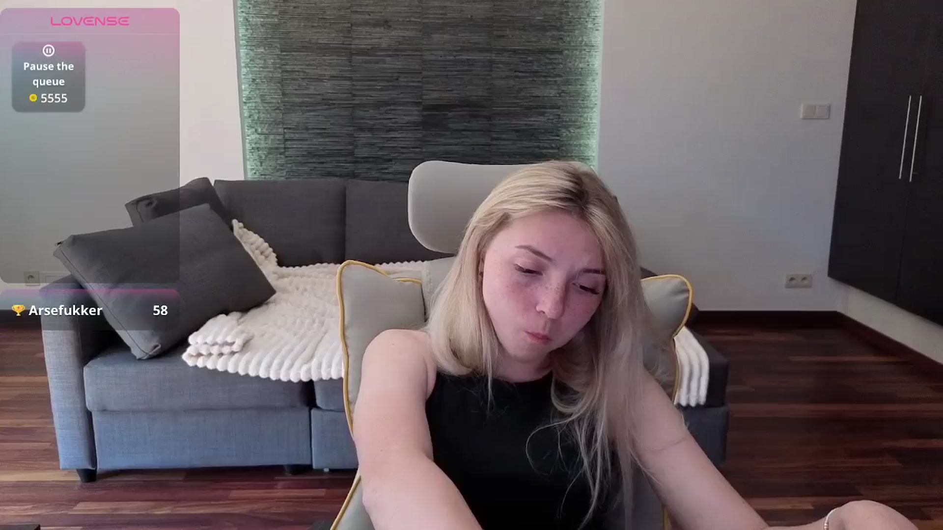 Gallery image thumbnail from Daisyy's myfreecams stream on, 05/06/2026, 11:10 image 14 of 20