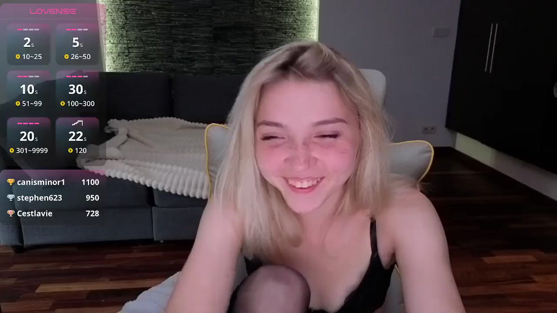 Gallery image thumbnail from Daisyy's myfreecams stream on, 05/06/2026, 18:36 image 3 of 20