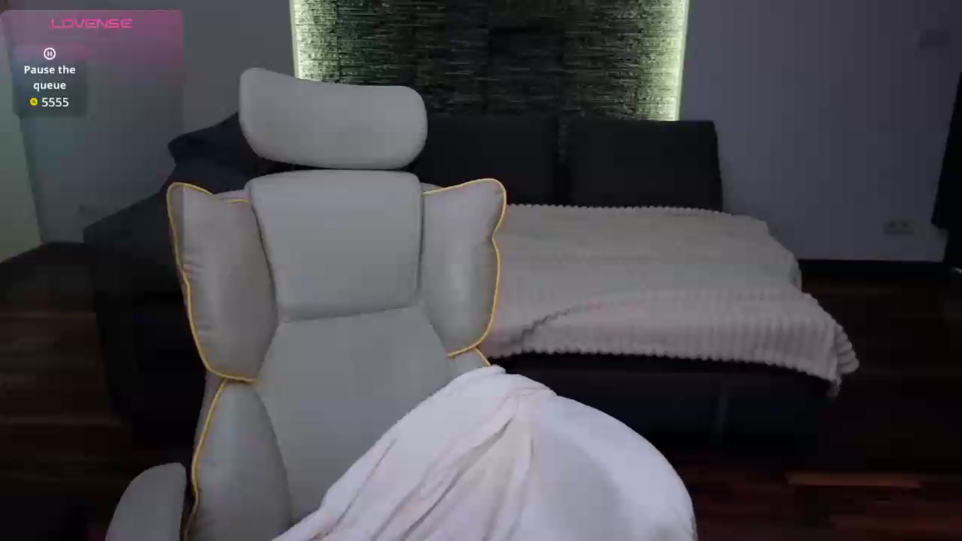 Gallery image thumbnail from Daisyy's myfreecams stream on, 05/08/2026, 19:32 image 1 of 20