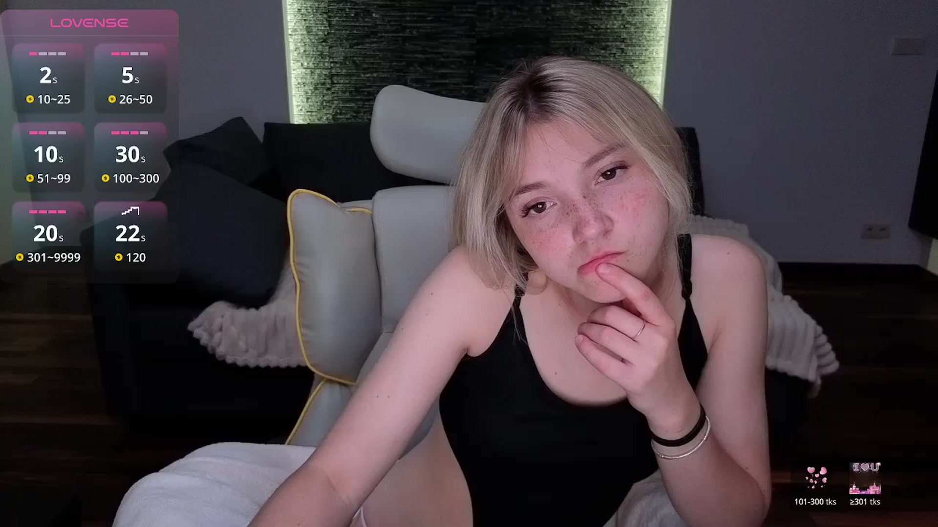 Gallery image thumbnail from Daisyy's myfreecams stream on, 05/08/2026, 20:23 image 7 of 20