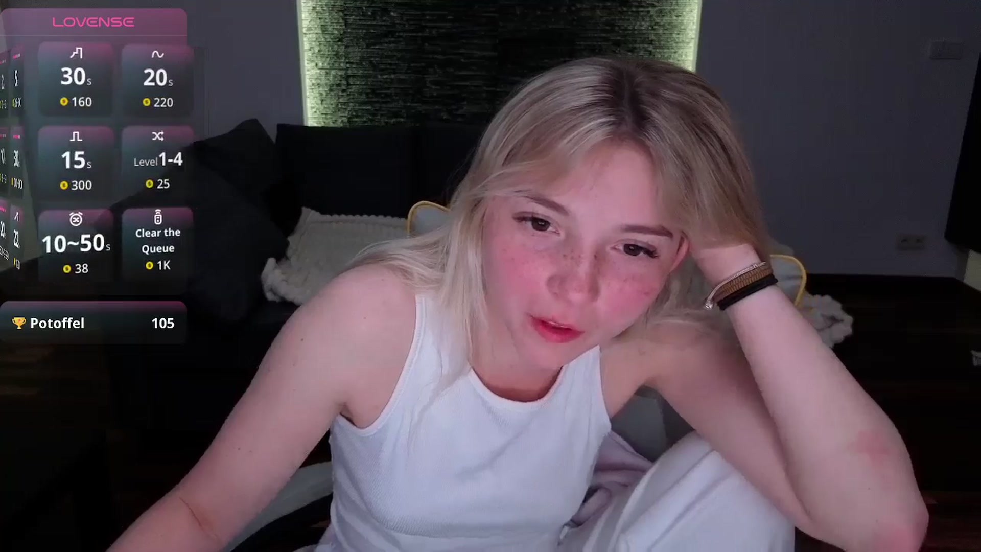 Gallery image thumbnail from Daisyy's myfreecams stream on, 05/10/2026, 22:49 image 15 of 20
