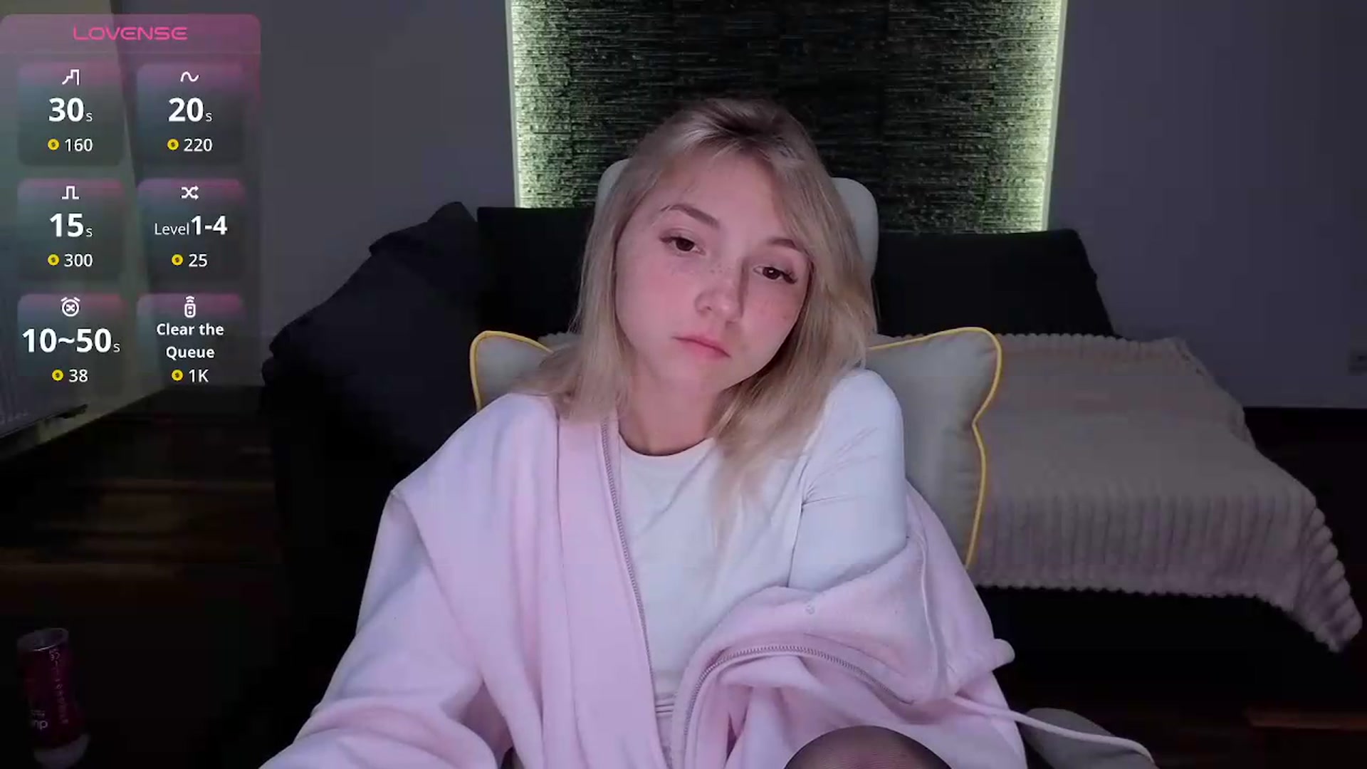 Gallery image thumbnail from Daisyy's myfreecams stream on, 05/11/2026, 20:07 image 7 of 20