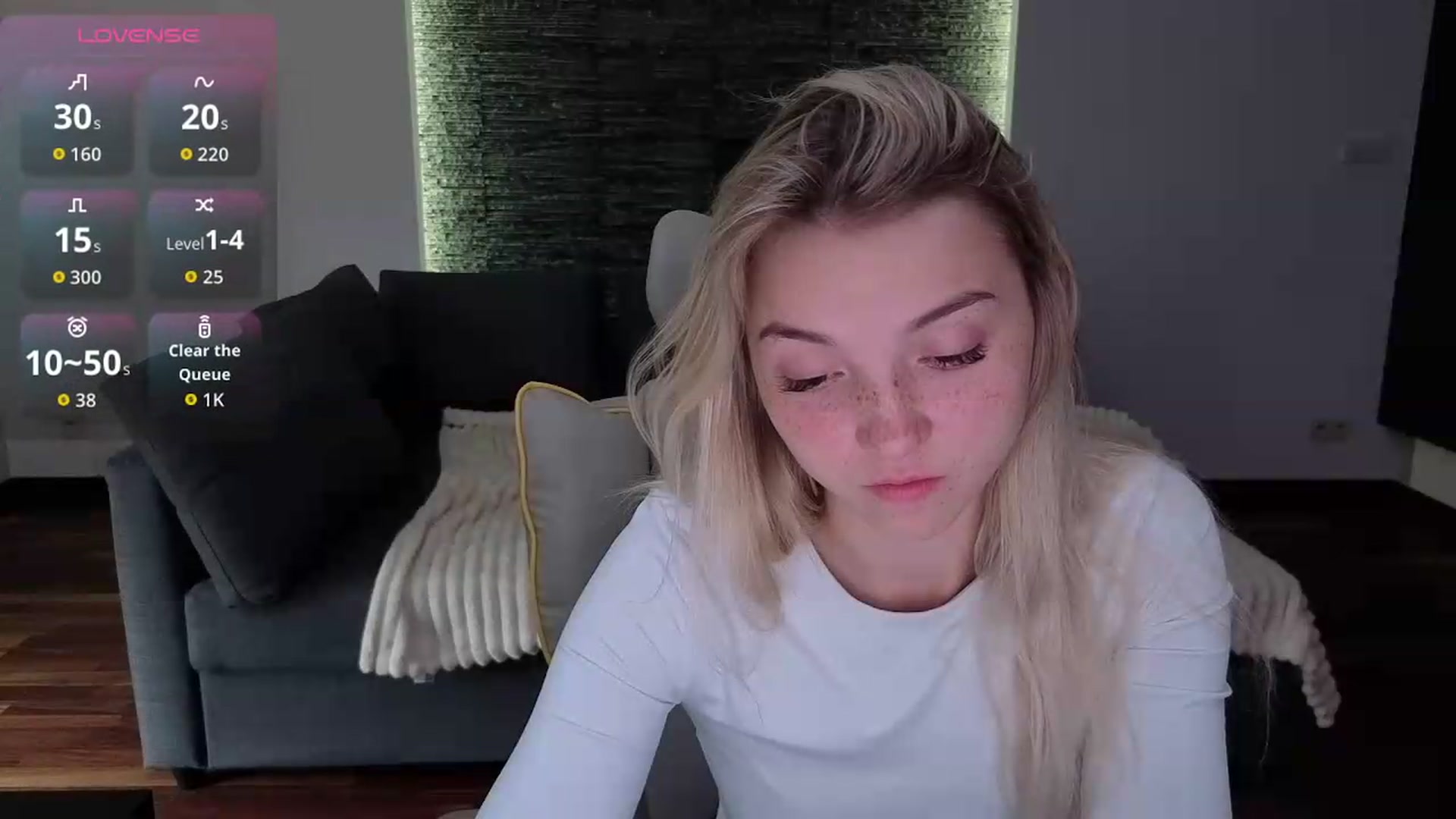 Gallery image thumbnail from Daisyy's myfreecams stream on, 05/12/2026, 09:53 image 2 of 20