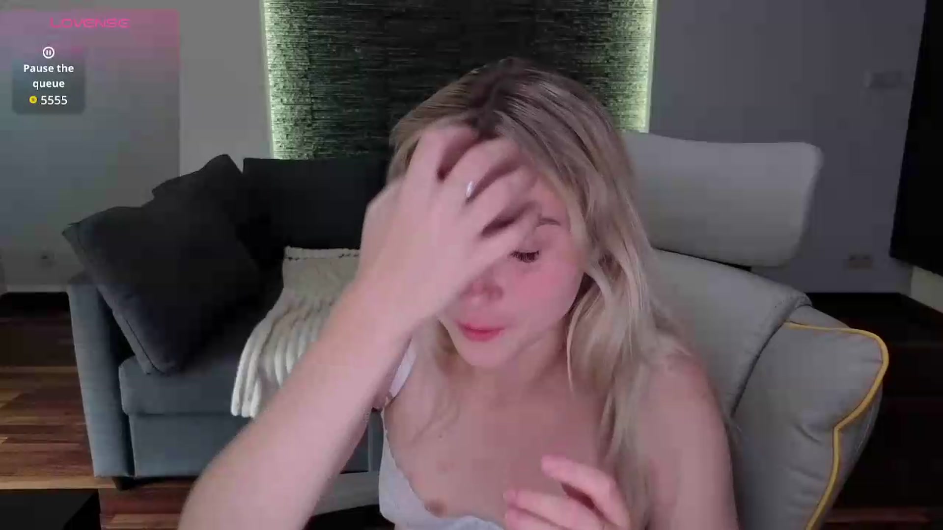 Gallery image thumbnail from Daisyy's myfreecams stream on, 05/12/2026, 11:43 image 9 of 20