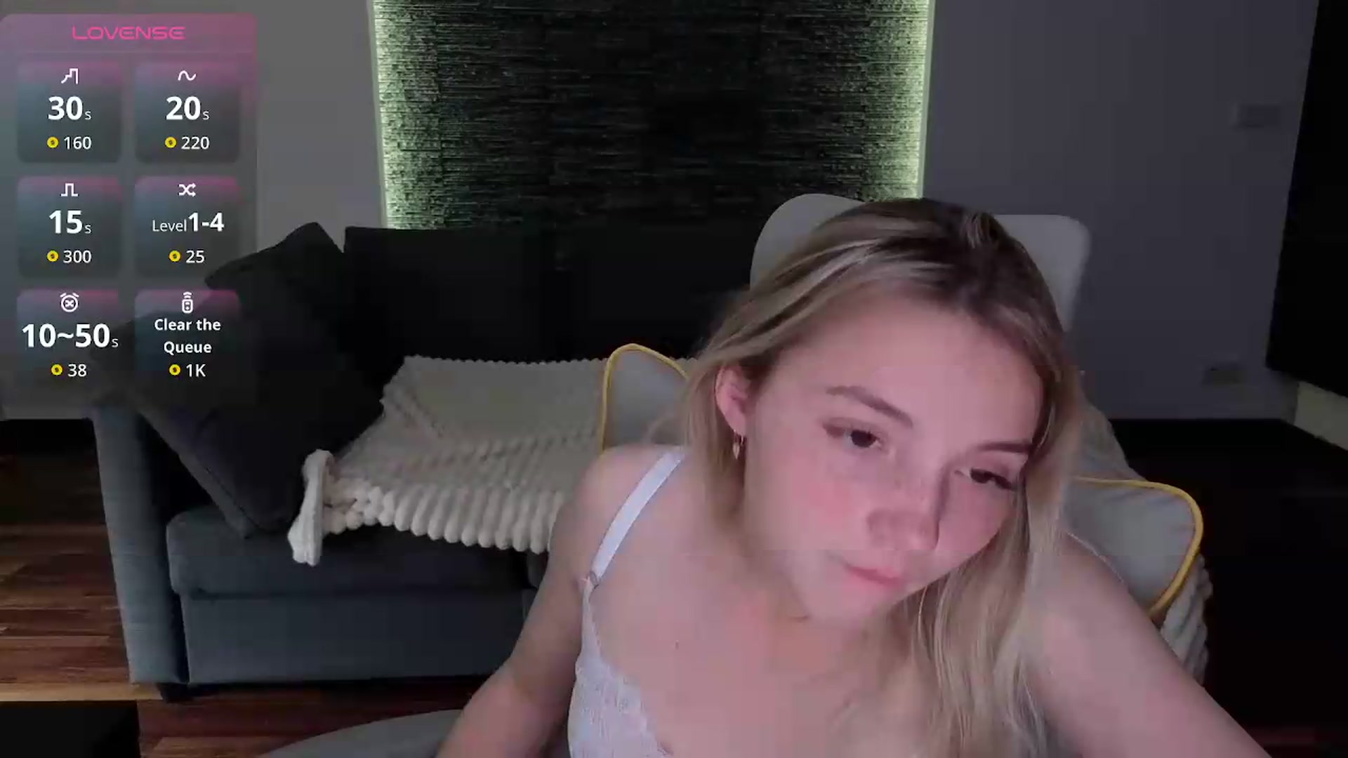 Gallery image thumbnail from Daisyy's myfreecams stream on, 05/12/2026, 15:15 image 4 of 20